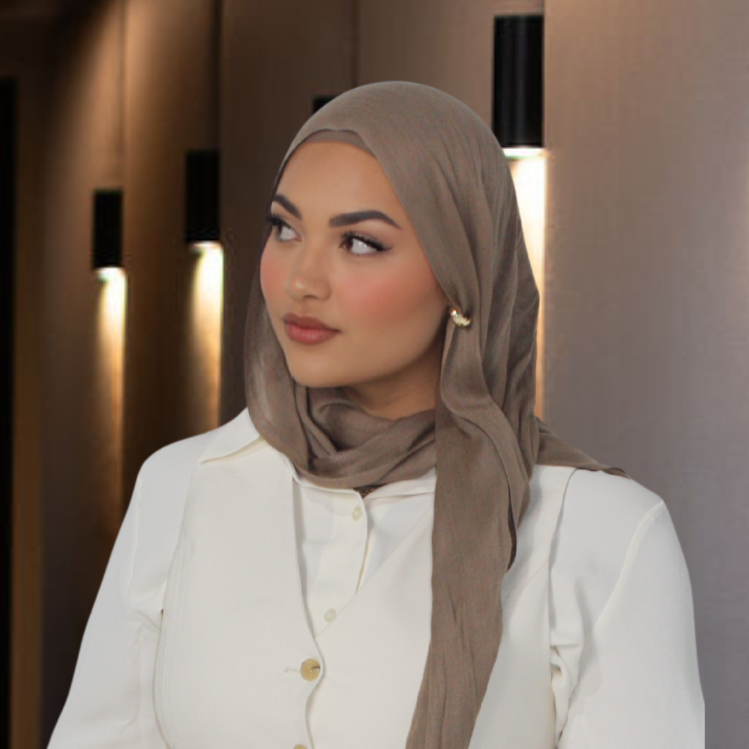 erth Cosmetic Clinic FAB -Yasmine FAB